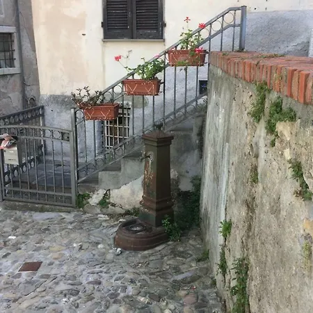 בית נופש Casa Morellini Ortonovo